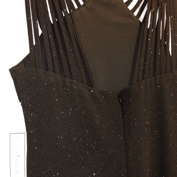 Formal black dress - Picture 5 of 8